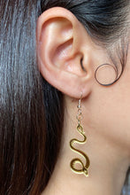 Load image into Gallery viewer, Small Serpentine Earrings - Gold
