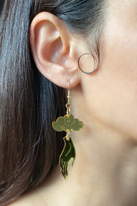 Small Hand Cloud Earrings - Gold