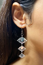 Load image into Gallery viewer, Small Eyes Earrings - Silver
