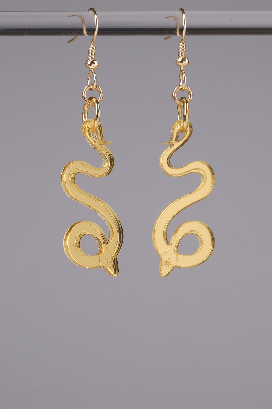 Small Serpentine Earrings - Gold