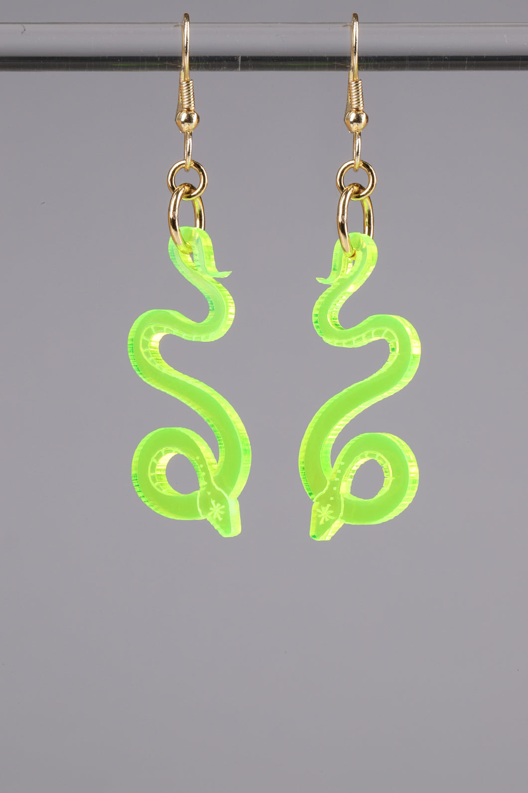 Small Serpentine Earrings - Neon Green
